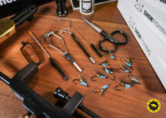 Load image into Gallery viewer, SHOR - FLY TYING KIT
