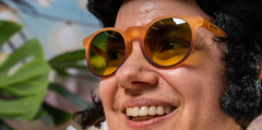 Load image into Gallery viewer, Goodr Polarized Sunglasses - The Circle Gs
